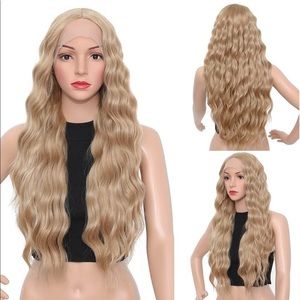 blonde wavy wig brand new never used